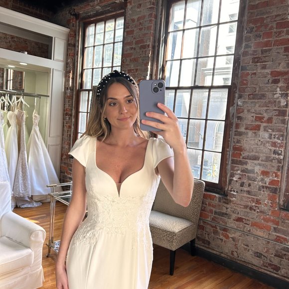 Rita Vinieris - Clementine Wedding Gown - Picture 6 of 6